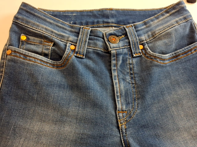 Jonny Q Jeans (R602)